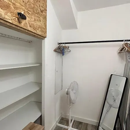 047- T2 Proche Mbs, 4pers, Wifi, Parking, Jardinet Apartment *